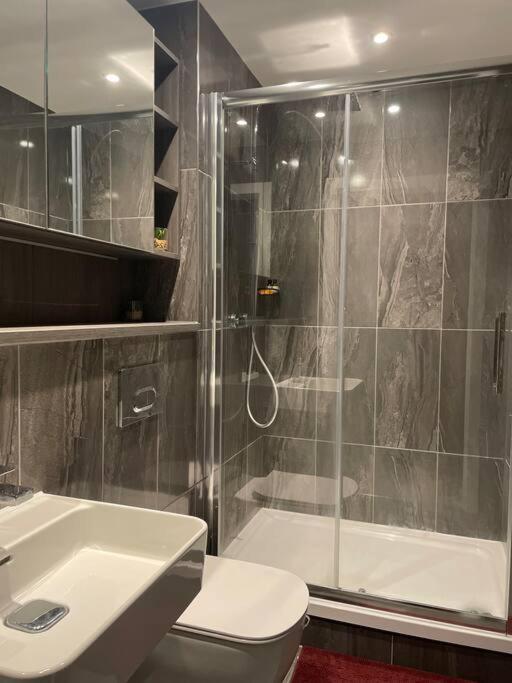 Luxury 2 Bedroom Apartment Manchester City Centre מראה חיצוני תמונה